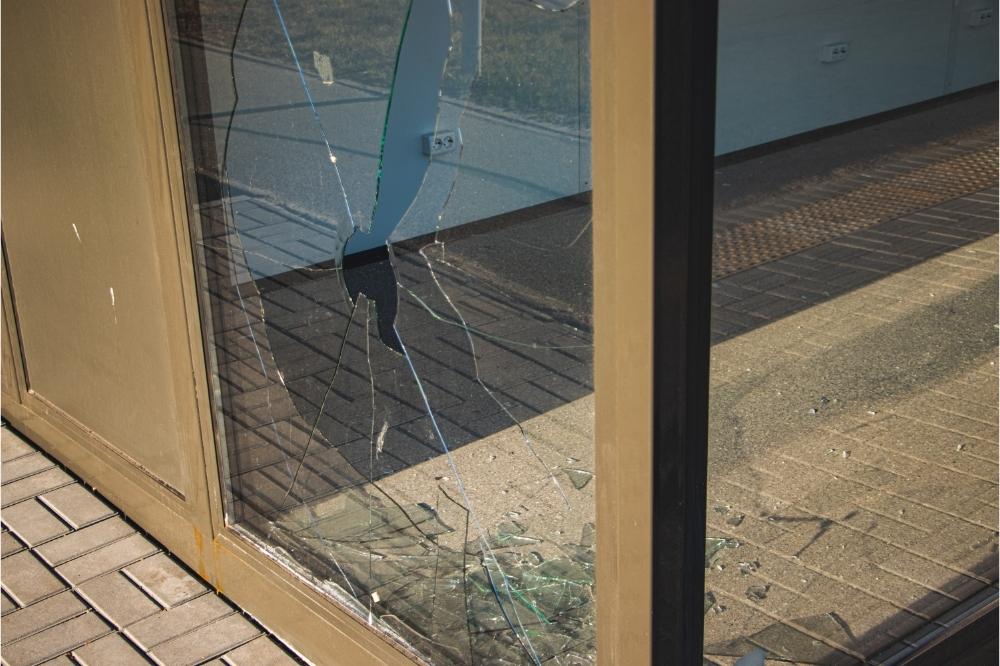 Glass Damage due to Sunlight 