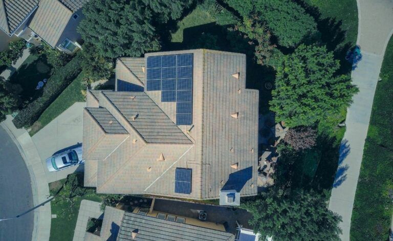Solar Roofing System for your Home