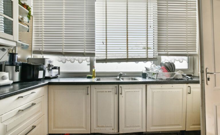 Kitchen Window Blinds