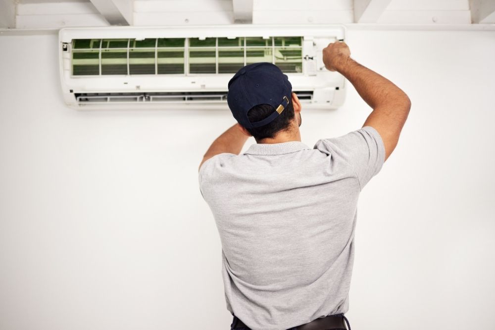 Role of Professional in Air Conditioner Maintenance