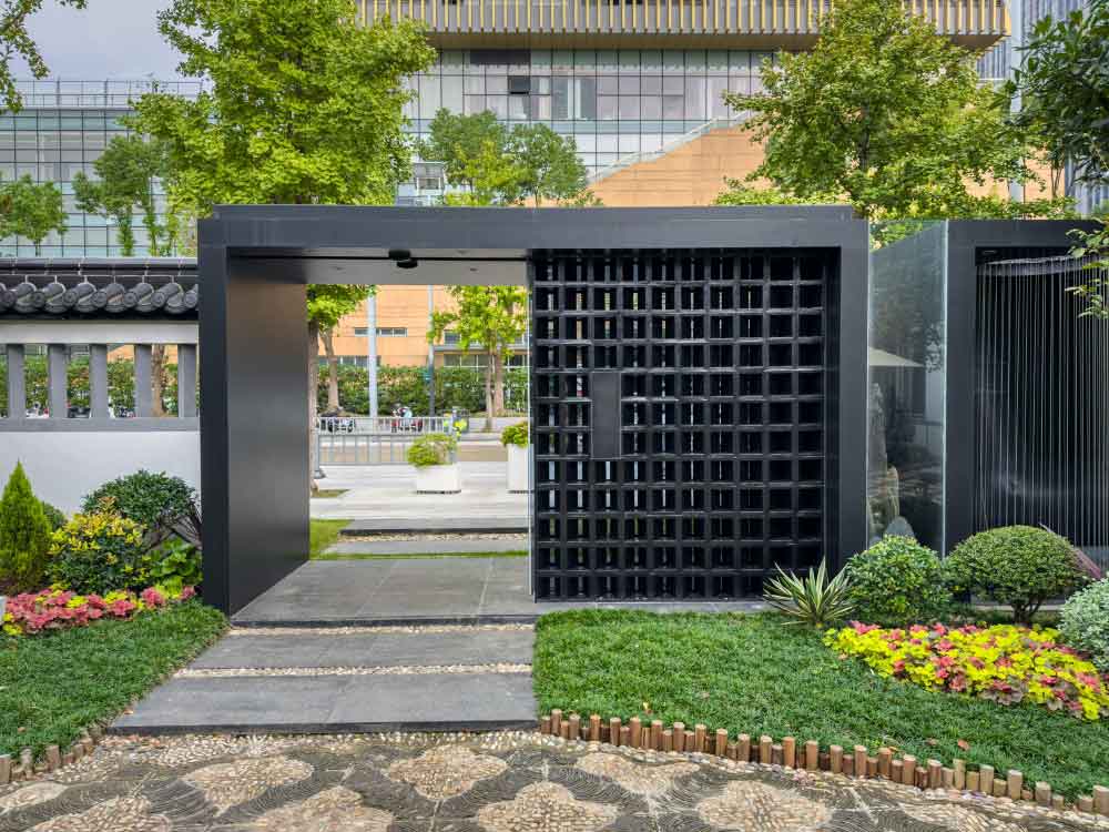 Custom Designs for Contemporary Homes