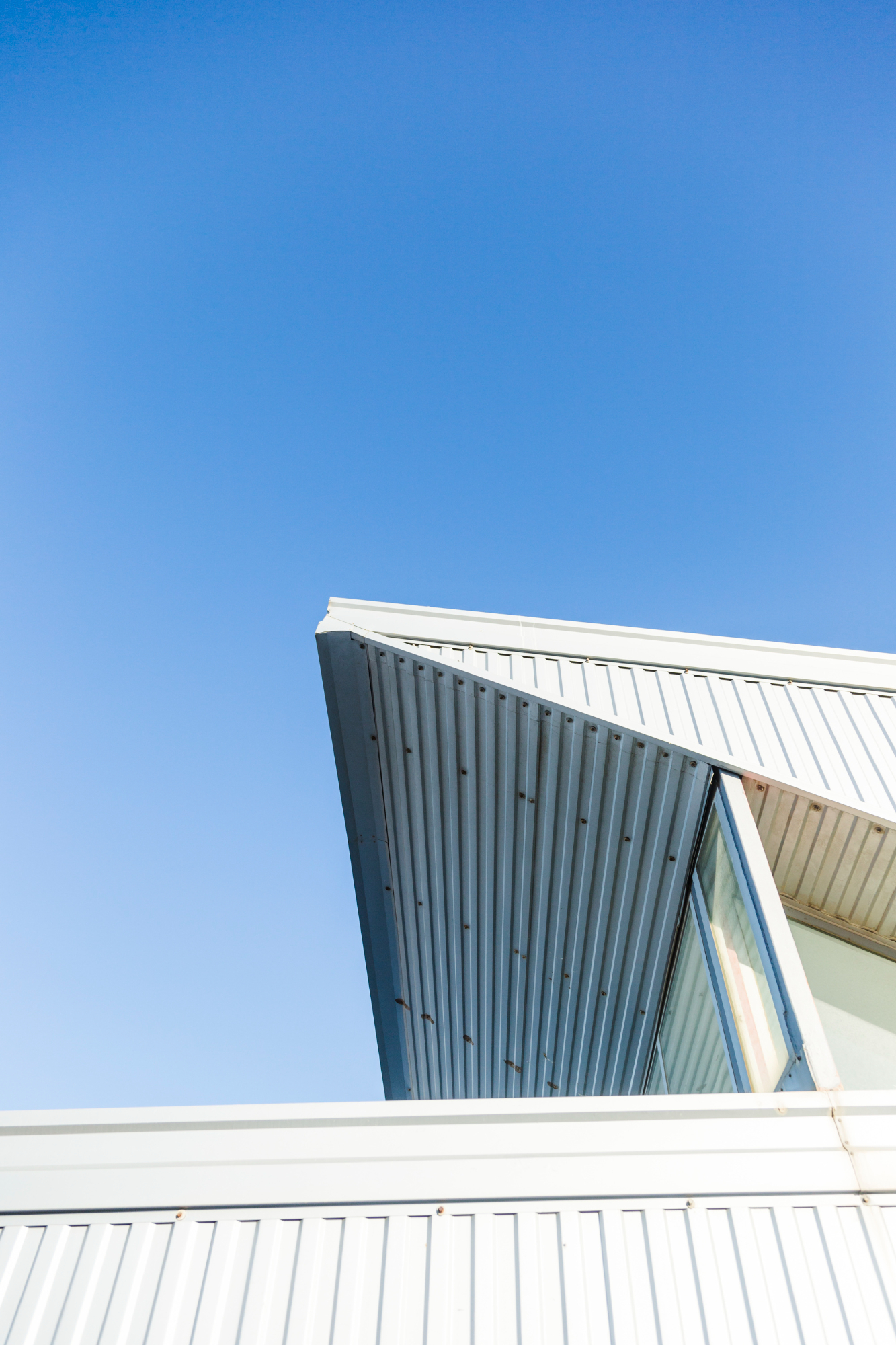 Steel Roof Structure vs. RCC Slab Roof
